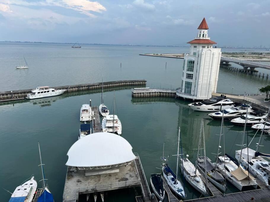 Perfect Marina Stay@Strait Quay /W Bathtub&Carpark Bagan Jermal Extérieur photo